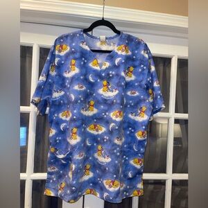 DISNEY Scrub Top, POOK & FRIENDS - YOU CAN LEAN ON ME, Blue V-Neck, 2 Pockets XL